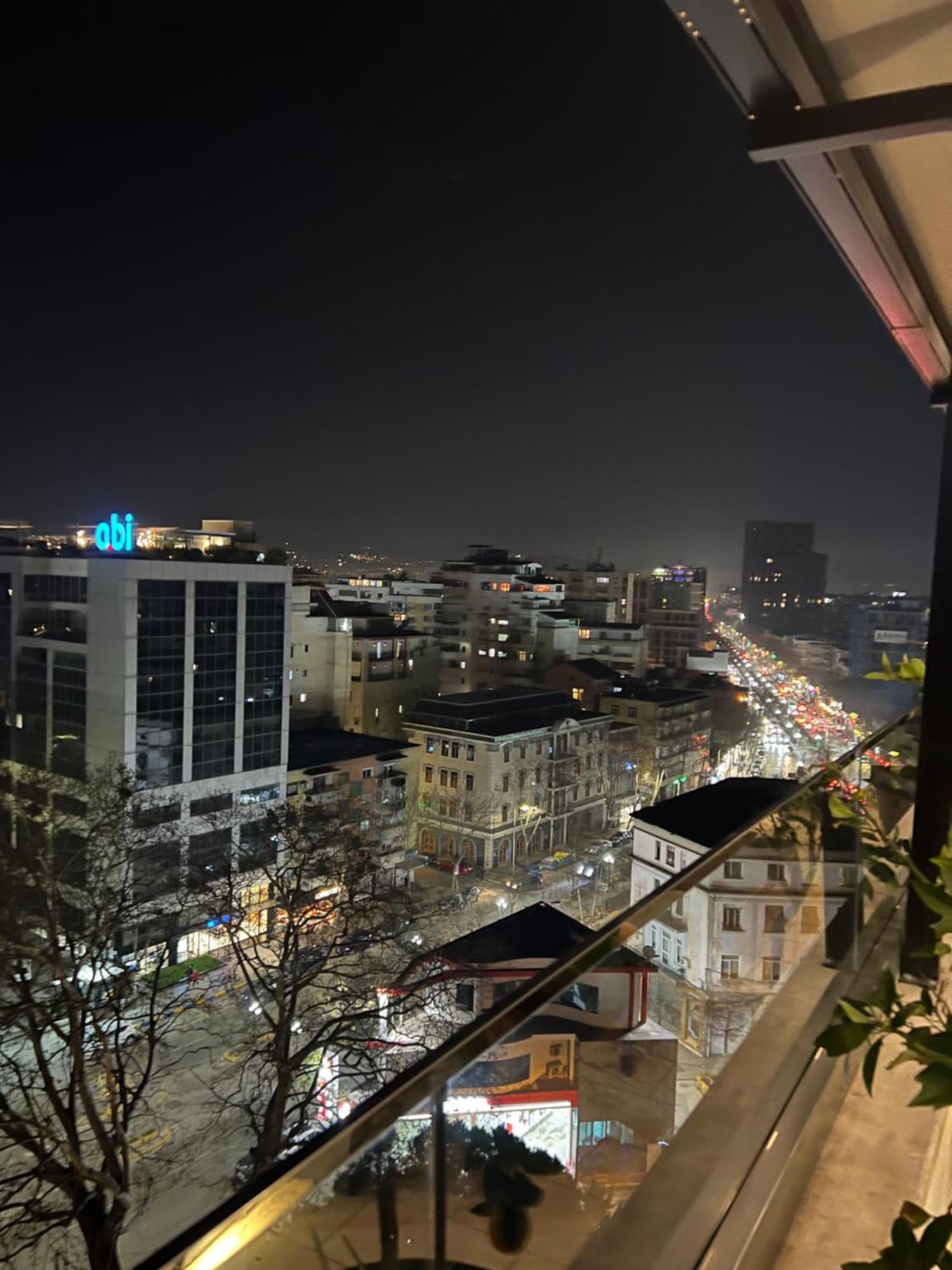 Rooftop City Light تيرانا المظهر الخارجي الصورة